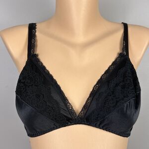 Vintage The Lovable Company Bra 36C Black Satin Polyester Fiberfill Wireless